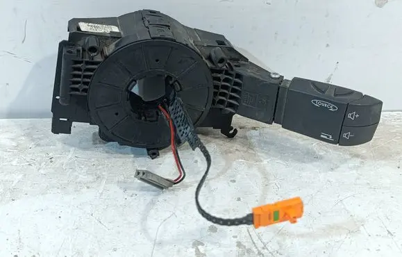 Renault Trafic II (X83) Wiper turn signal indicator stalk/switch 91167048C 8200070266 34481101AK