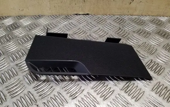 Side speaker trim/cover
