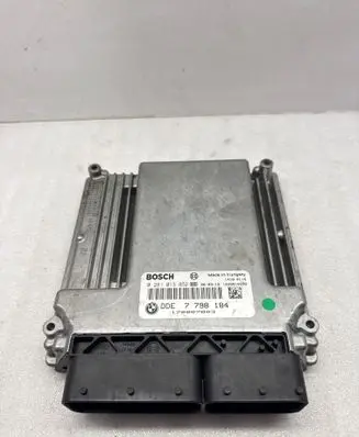BMW 5 E60 E61 Engine control unit/module 7798184 0281013852 170007803