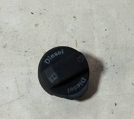 Volkswagen Jetta V Fuel tank filler cap 1J0201553S
