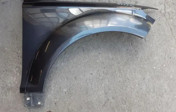 Audi Q7 4L Fender