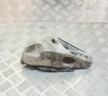 BMW X3 E83 Engine mounting bracket 13807410 3414582