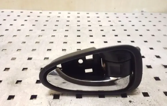 Toyota Avensis T270 Rear door interior handle 6920505051