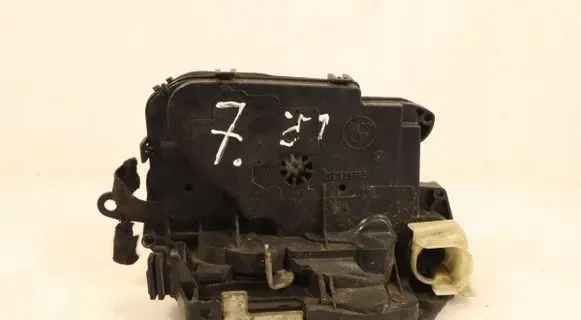 BMW 3 E90 E91 Front door lock 7059967