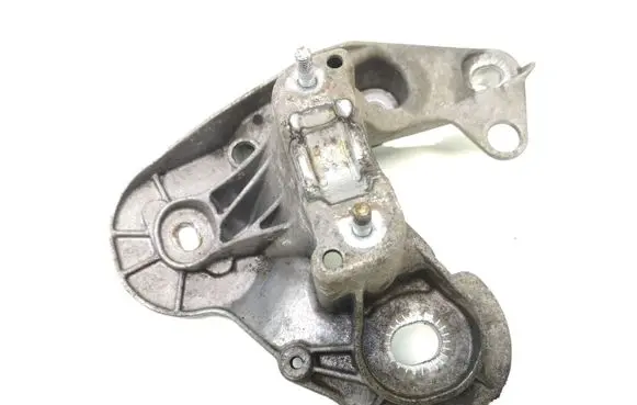 Audi A6 S6 C6 4F Engine mounting bracket 4F0199351E