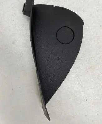 BMW 1 E81 E87 Dashboard side end trim 9124921 11242010