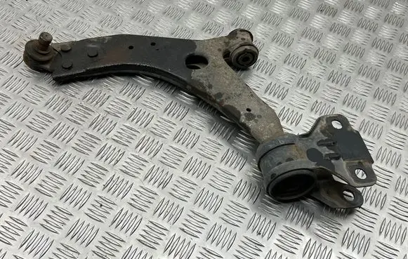 Front lower control arm/wishbone