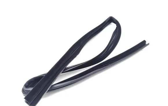 Mercedes-Benz E AMG W211 Engine compartment rubber 