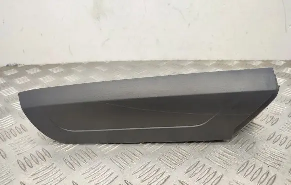 Ford Transit - Tourneo Connect Rear/tail light trim molding DT1113477A