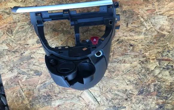 Citroen C8 Center console