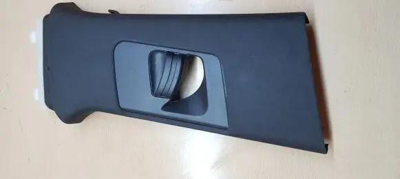 Porsche Macan (95B) (B) pillar trim (top) 95B867294