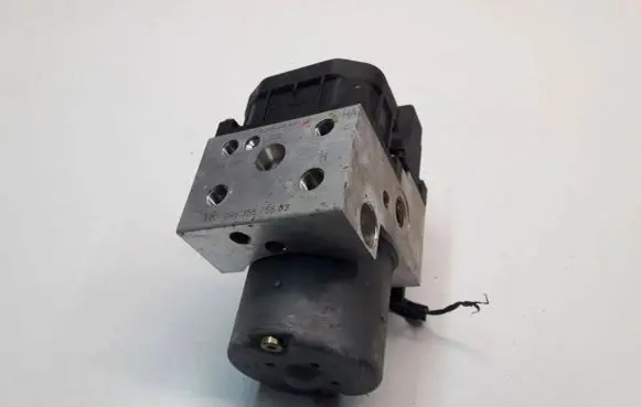Porsche 996 ABS Pump 99635575503