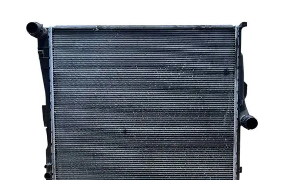 BMW X3 E83 Coolant radiator 3414986 3403470 3122215