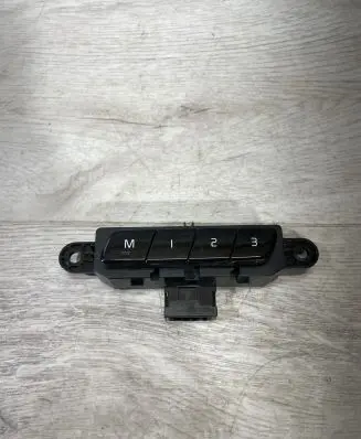 Volvo XC90 Seat memory switch 31376462