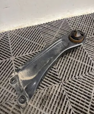 KIA Niro Rear control arm 55270AT000