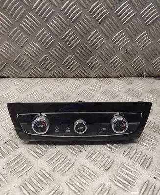 Opel Corsa F Climate control unit 39185000 28636936 86758B03