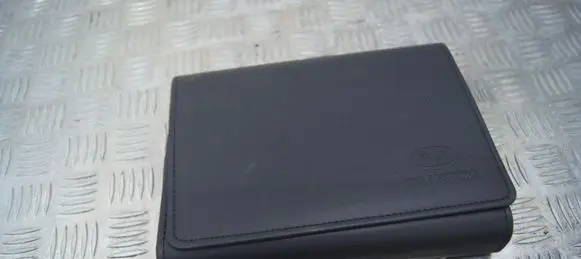 KIA Carens III Owners service history hand book 