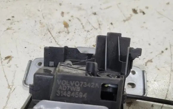 Volvo S90, V90 Tailgate/trunk/boot lock/catch/latch 31484594