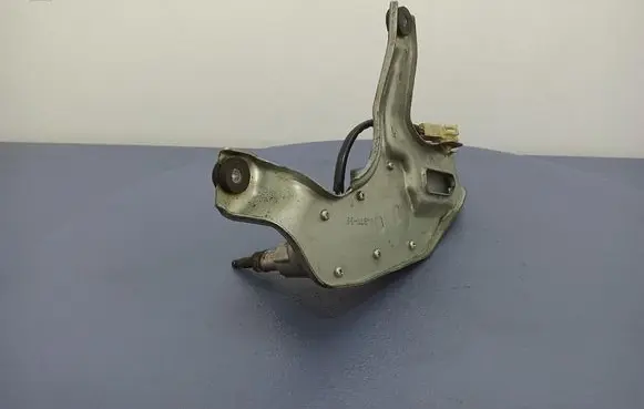 Mitsubishi Grandis Rear window wiper motor 34977581