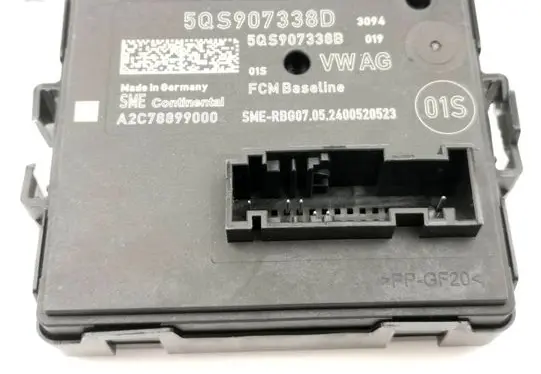 Volkswagen Tiguan Light module LCM 5QS907338D