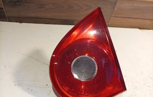 Volkswagen Golf V Tailgate rear/tail lights 28508004 285002