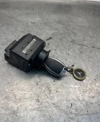 Mercedes-Benz E W211 Ignition key card reader 2115450908 33002254 9001833930206157