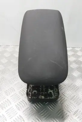 Volvo V40 Armrest 31366331