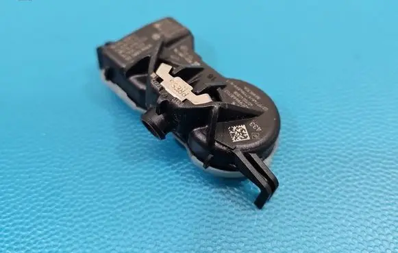 Renault Espace V (RFC) Tire pressure sensor A2C99668703 IMPRK1606083