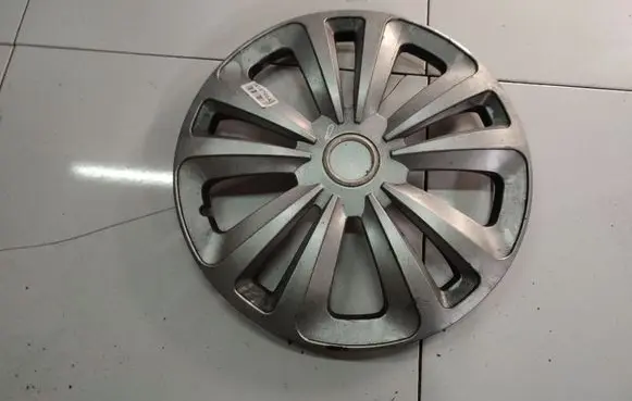 Ford S-MAX R16 wheel hub/cap/trim 