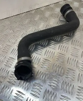 BMW 5 E60 E61 Engine coolant pipe/hose 7789742
