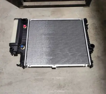 BMW 5 E39 Coolant radiator