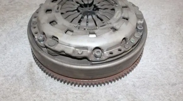 BMW Z4 E85 E86 Clutch set kit 7560876