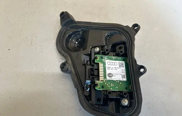Audi A7 S7 4G LED ballast control module 4G8907472