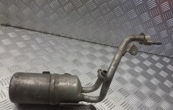 Ford Focus Air conditioning (A/C) air dryer 