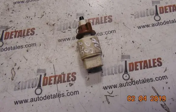 Toyota Avensis T250 Brake pedal sensor switch