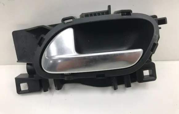 Peugeot 208 Front door interior handle 96555518