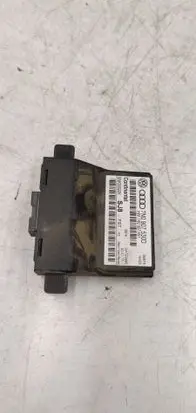 Skoda Octavia Mk2 (1Z) Gateway control module 7N0907530D