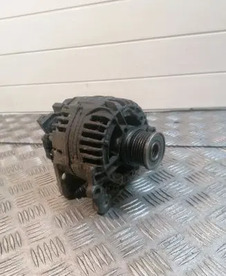Skoda Fabia Mk2 (5J) Generator/alternator 045903023H