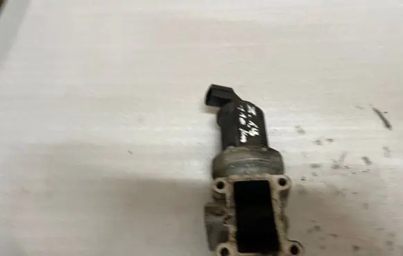 Opel Astra H EGR valve 722946380