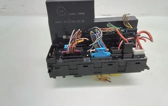 Mercedes-Benz E W210 Comfort/convenience module 0225455332