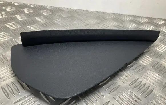Audi Q2 - Dashboard side end trim 81A857086 81A868204