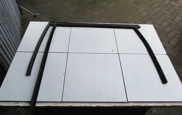 Ford Kuga I Rubber seal loading door 
