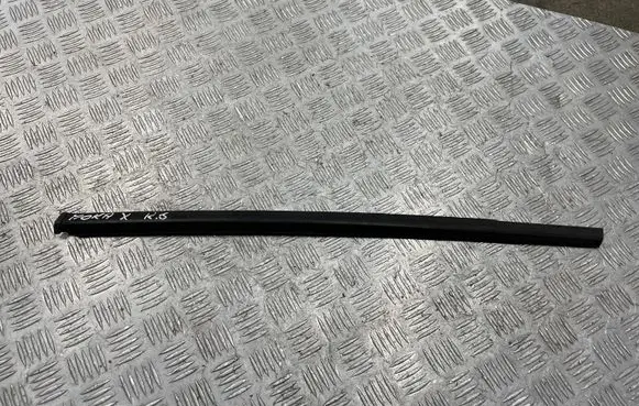 Opel Mokka X Rear door glass trim molding
