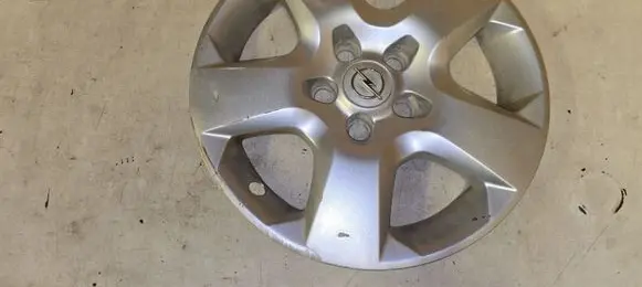 Opel Zafira B R16 wheel hub/cap/trim 13198634