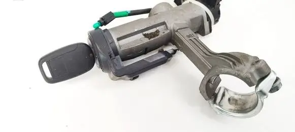 Chevrolet Captiva Ignition lock 8241017400208 25958241