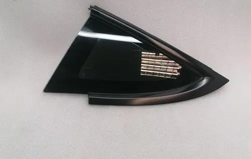 Tesla Model Y Rear door window glass 151497801C