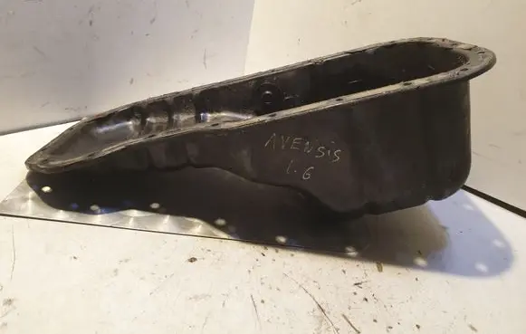 Toyota Avensis T250 Oil sump