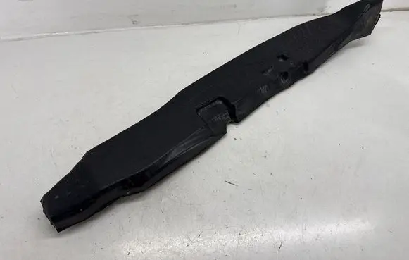 Dodge Hornet Fender foam support/seal 50565695 68625391AA