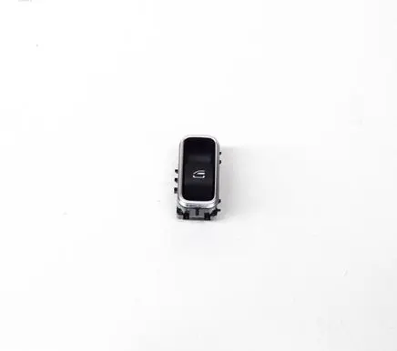 Mercedes-Benz B W247 Electric window control switch A1679050201