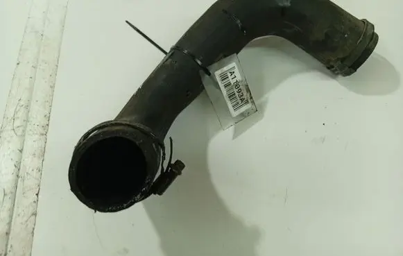 Volvo V50 Air intake hose/pipe 